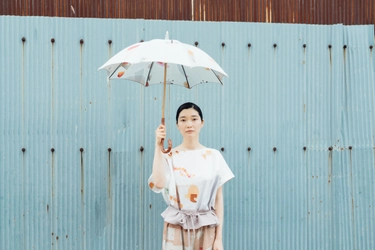 イイダ傘店×spoken words project　 オーダーメイド傘の受注会開催　 原田郁子×寺尾紗穂による書き下ろし楽曲「傘の向こう」も公開