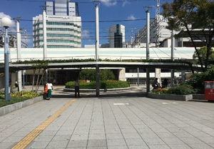 阪神野田駅前広場