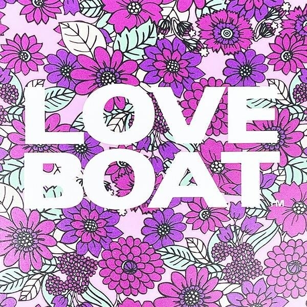 ラブボートのミラー