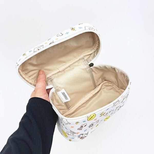 スヌーピーのトラベルポーチセット