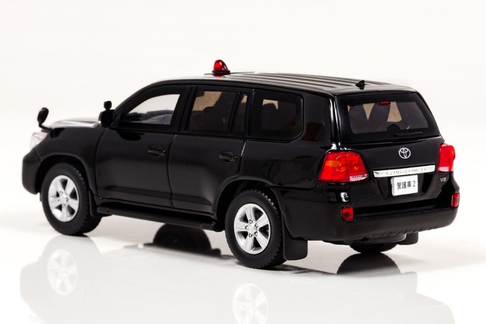 ランドクルーザー特殊警護車両:左後