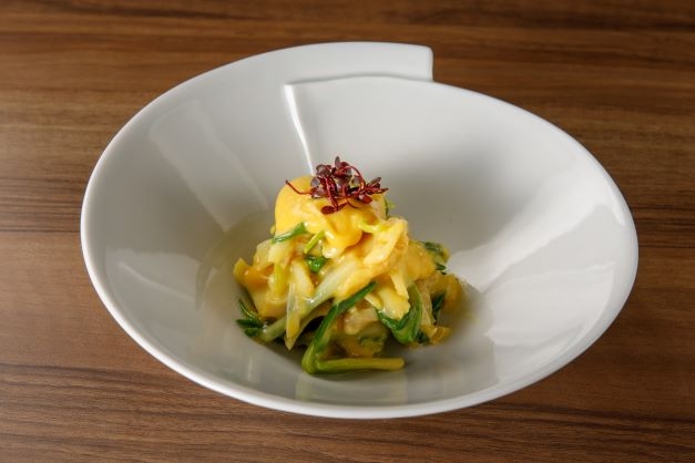 <夕食一例>前菜料理もオーダーをしてから仕上げます