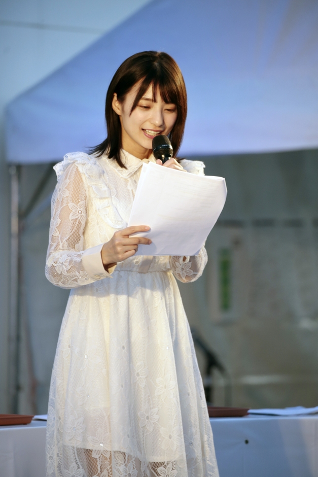 プレゼンターの声優・高野麻里佳さん