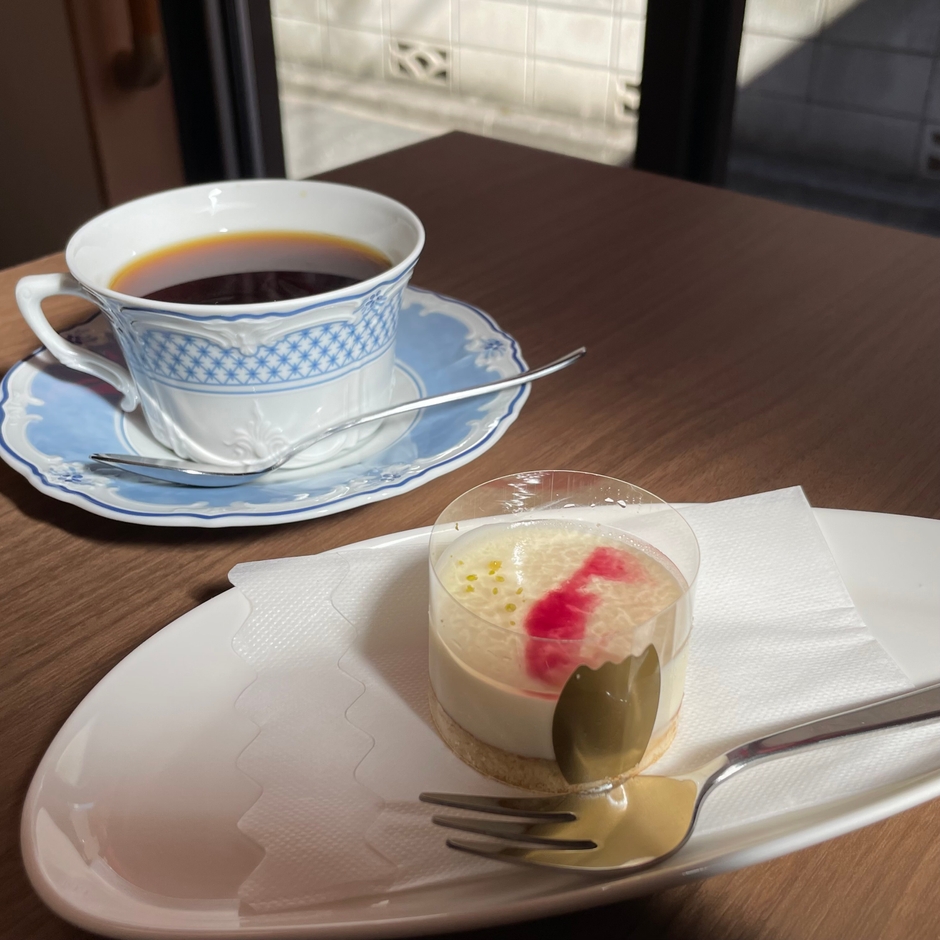 本日のケーキと珈琲