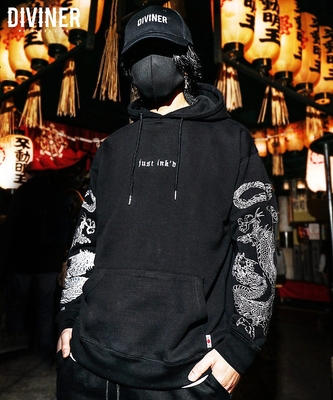 Just Ink’d Hoodie(ブラック/ホワイト)