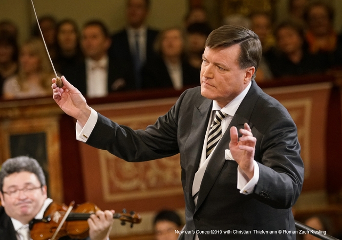 指揮：クリスティアン・ティーレマン