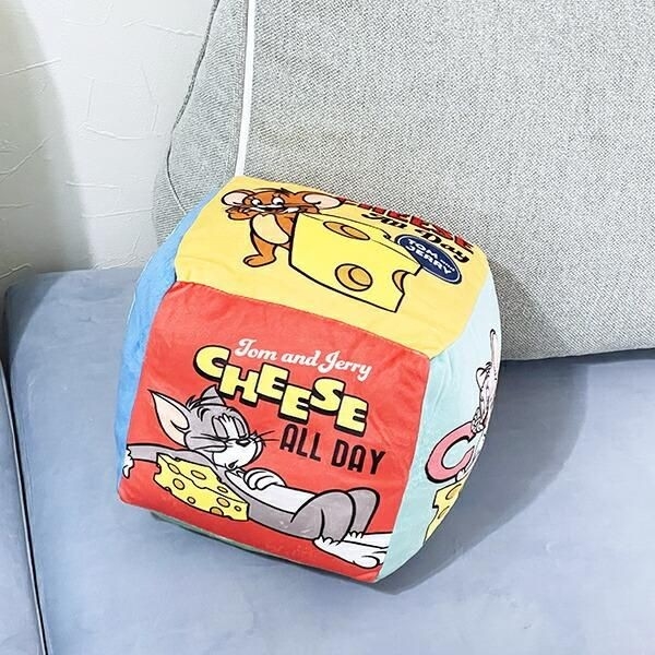 トムとジェリークッション、ブランケット