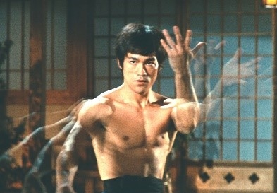 『ドラゴン怒りの鉄拳』　©2010 Fortune Star Media Limited. All Rights Reserved.
