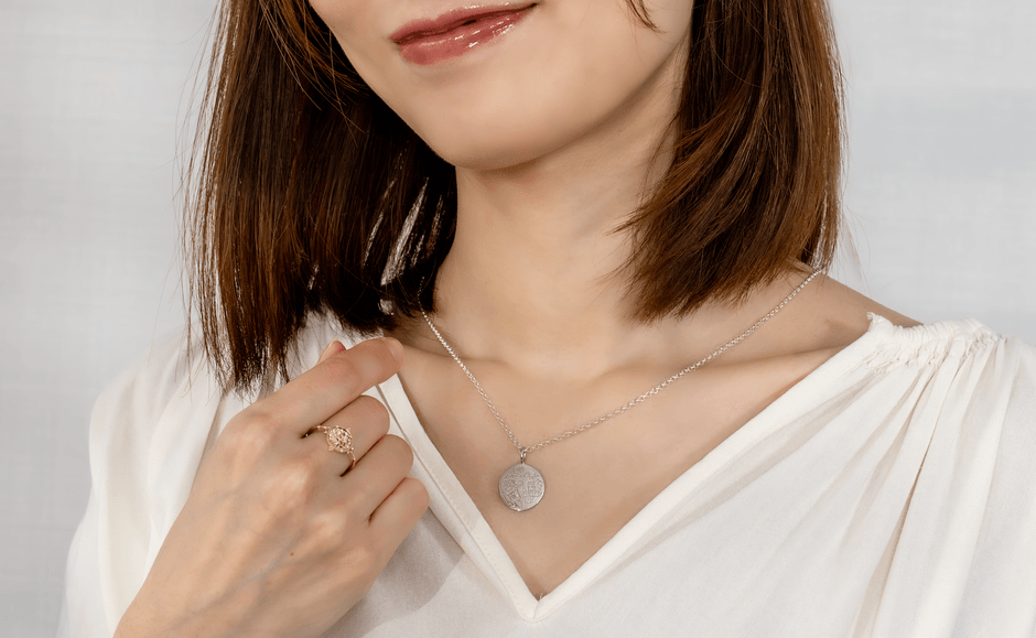 momento-L着画アップ