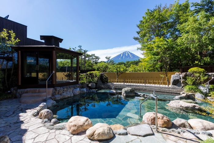 富士山の麓の天然温泉