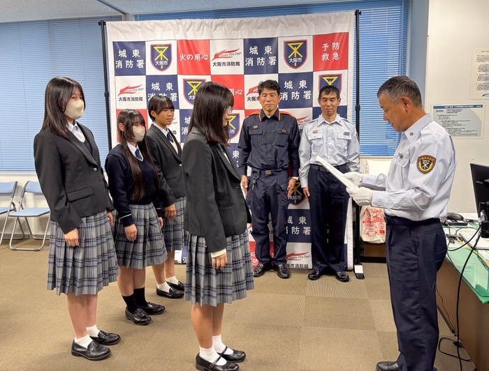 感謝状贈呈の様子