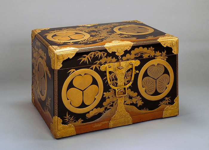 「橘松竹葵紋蒔絵鋏箱」【後期】