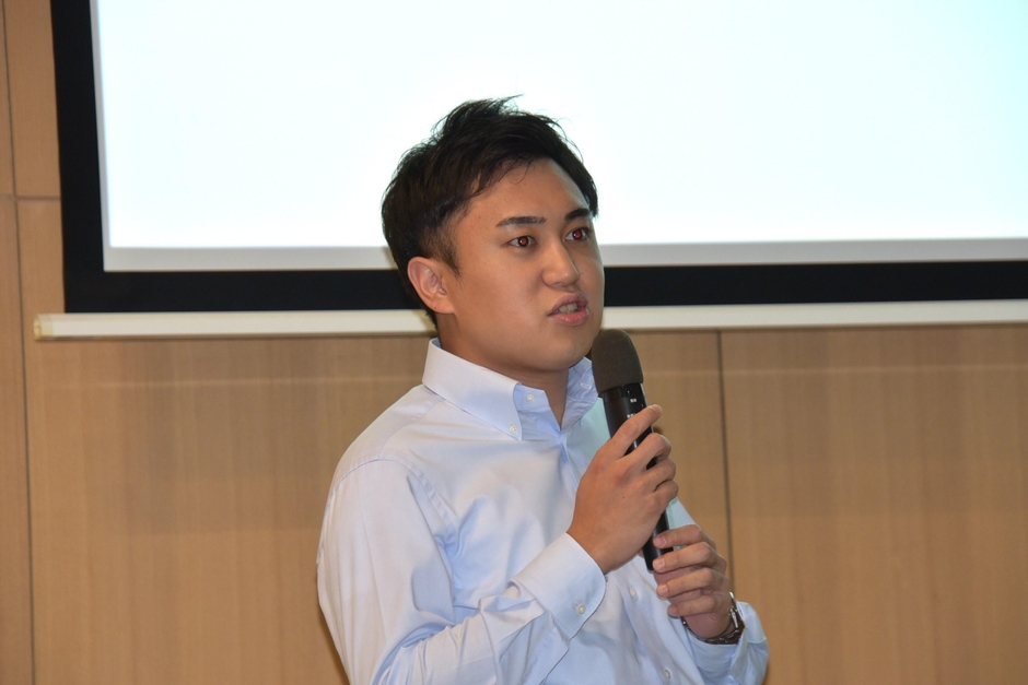 講義する永井さん