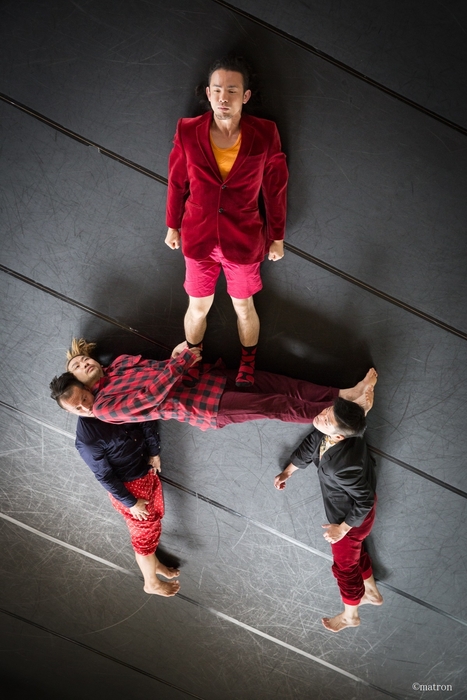 シリーズ第二弾「忘れろ/ボレロ」(C)matron