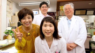 榊原郁恵の町のお嬢さん/TM & (c)2016 Turner Japan