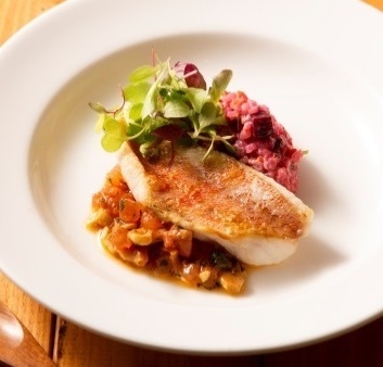 「カサゴのポアレ 茸のリゾット添え」