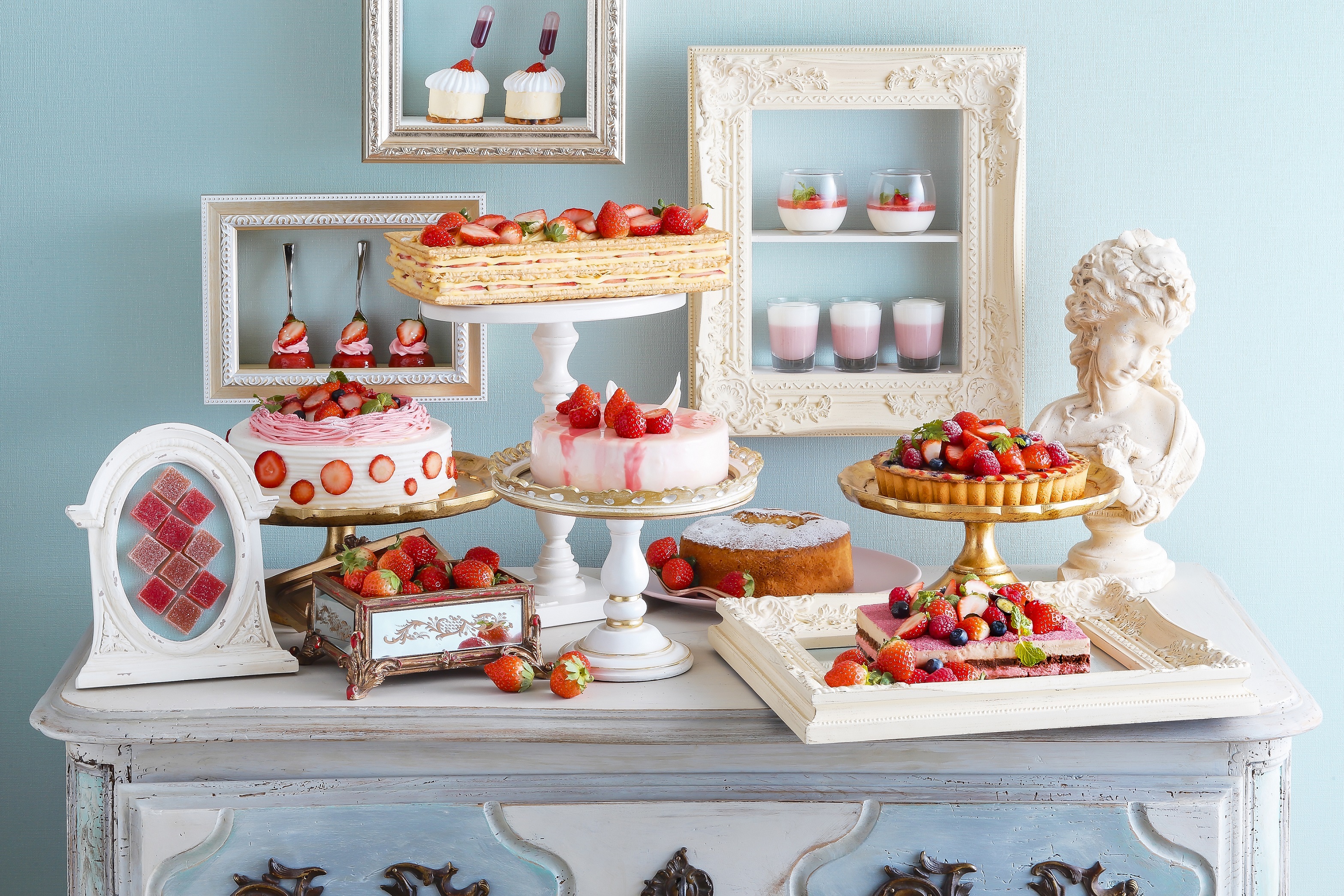 京都タワーホテル　Sweets Buffet ～Strawberry Museum～