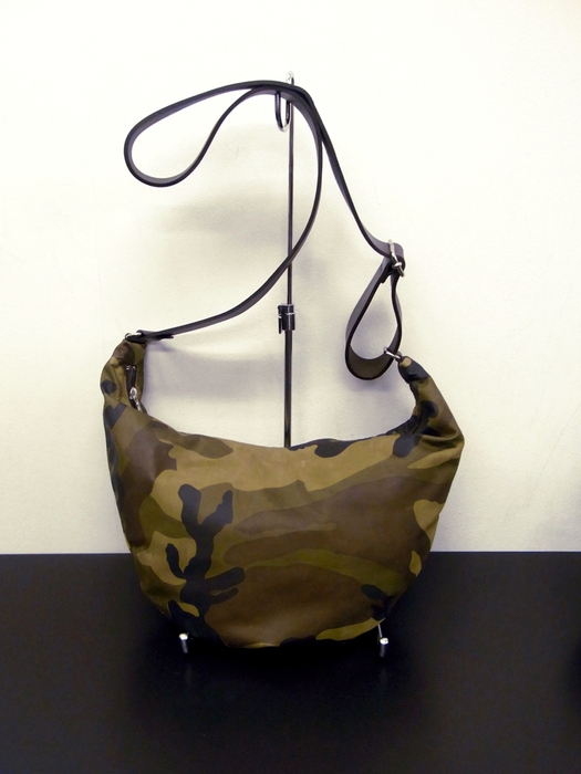 CAMOUFLAGE_SMALL ROUND_46,000YEN