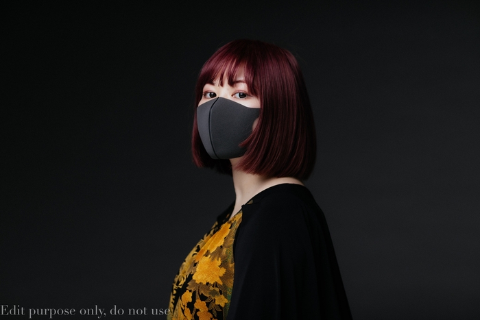 著者近影 写真:小田駿一