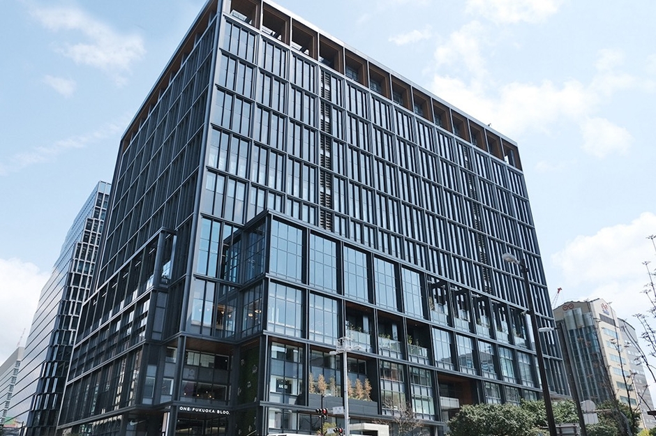 天神駅直結の立地