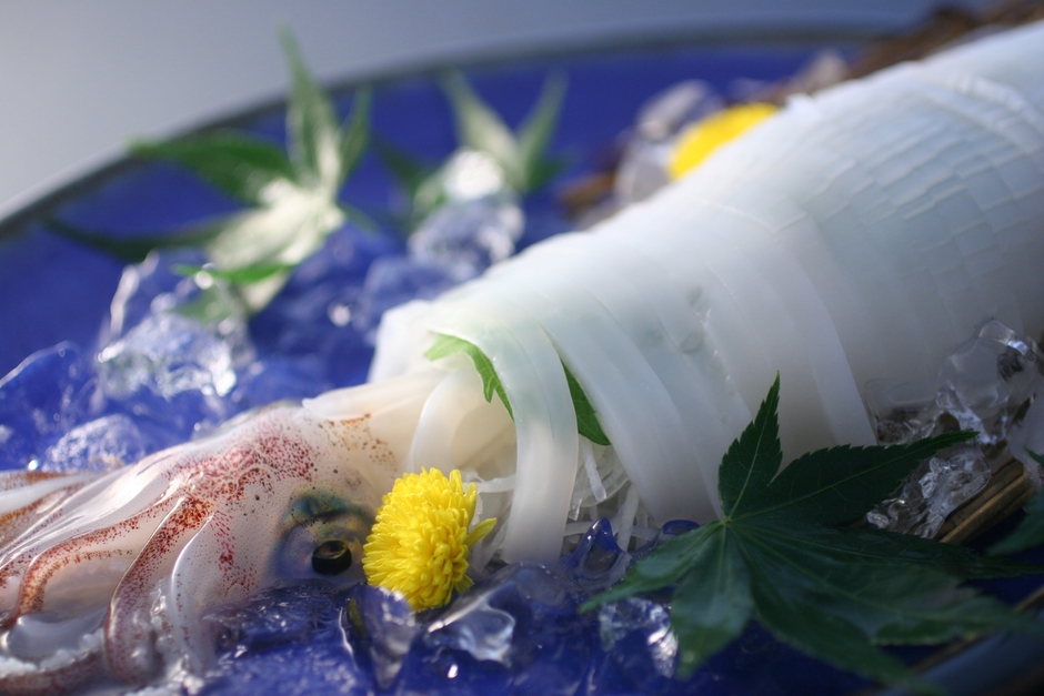 【夕食・初夏】白イカの姿造り　[一例]