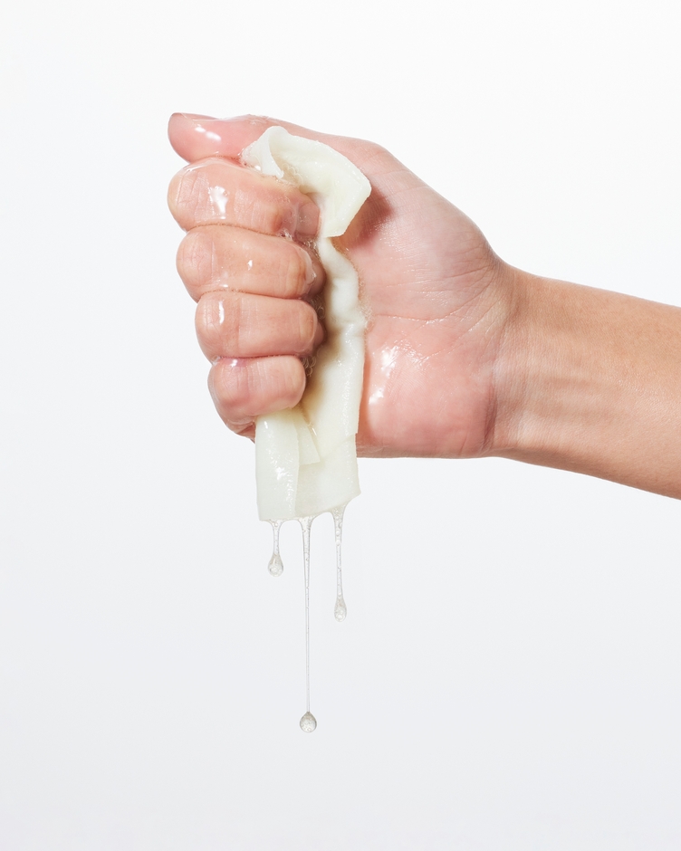 ひたひたの液でシート全体がうるおいたっぷり