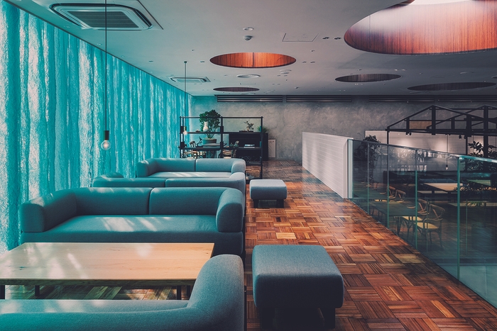店内 2
