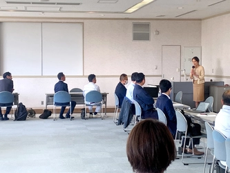 名古屋産業大学・名古屋経営短期大学限定の就活イベント 「地元優良企業が学校へ面接にやってくる」を開催