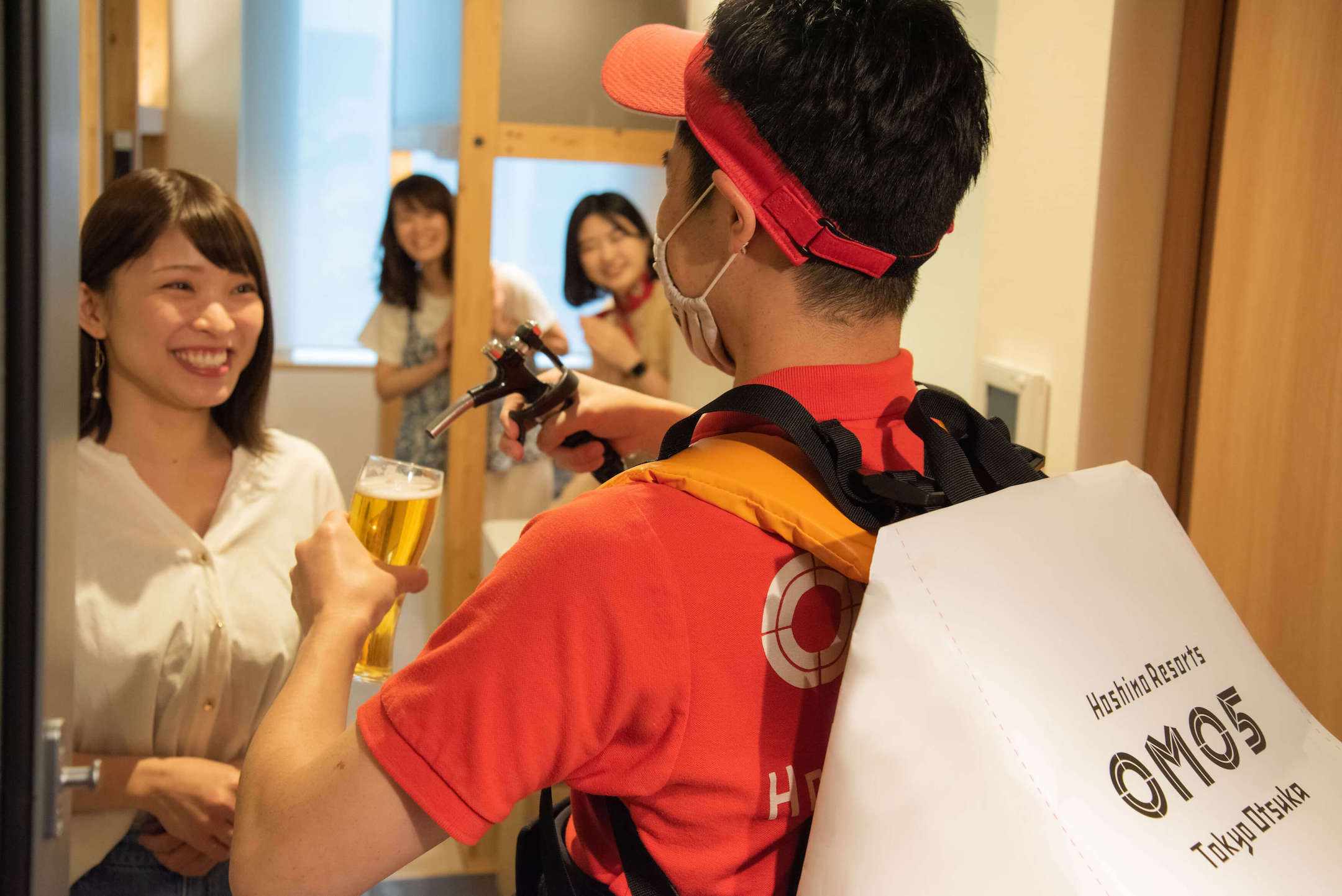 【OMO5東京大塚】~OMOレンジャーがお部屋にやってくる!~暑い夏にビールでリフレッシュ!「夏の夜通し居酒屋プラン」登場|期間:2021年6月1日〜9月5日