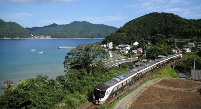 JR東海 新型特急車両HC85系 特急「南紀」