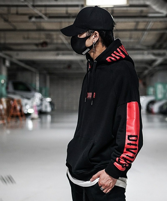 Asymmetry Sleeve Hoodie