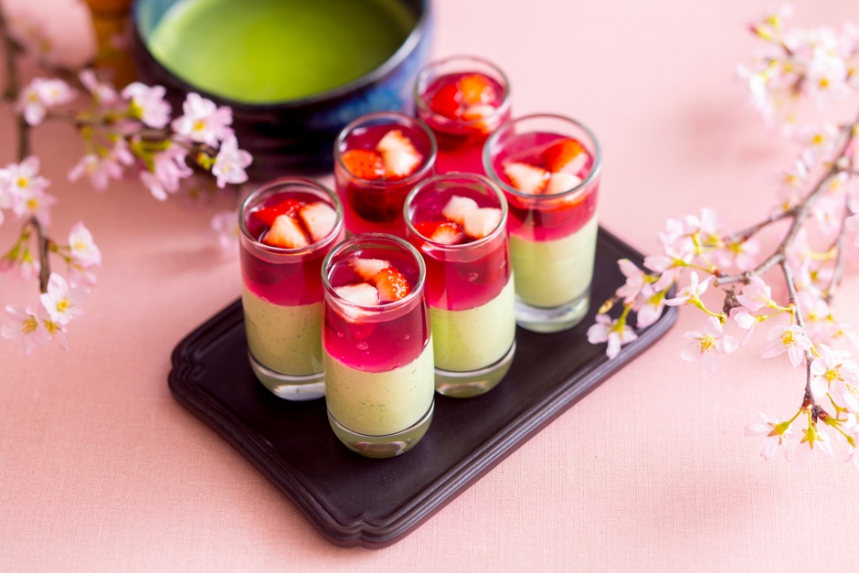 辻利兵衛本店抹茶のパンナコッタとさくらのジュレ