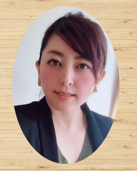 販売責任者・店長 山本 葉子