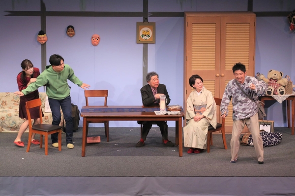 （左から）：髙橋由稀（2021ミスさんさ踊り）、細田啓信（岩手めんこいテレビ）、大塚富夫（IBC岩手放送）、髙橋佳代子（フリーアナウンサー）、神山浩樹（IBC岩手放送）