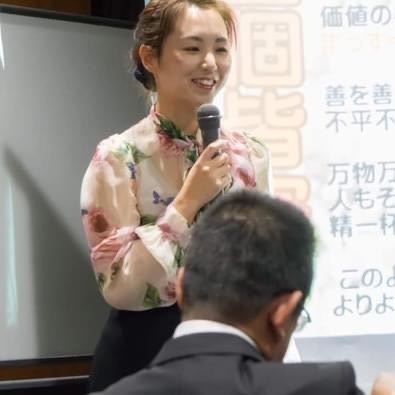 宅建士、シングルマザー 市議会議員の西井 真理子氏が登壇