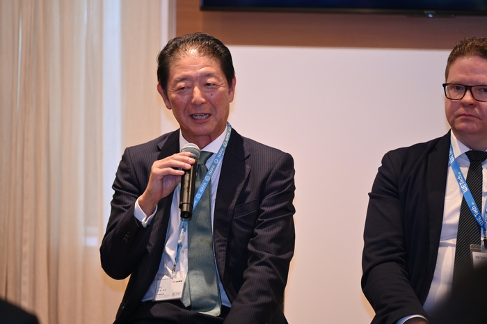 佐藤秀彦氏