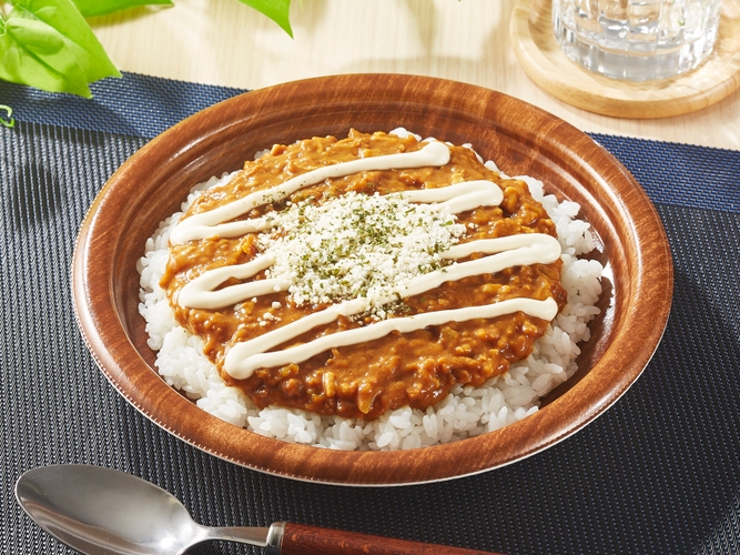 ＜チーズソースキーマカレー＞　