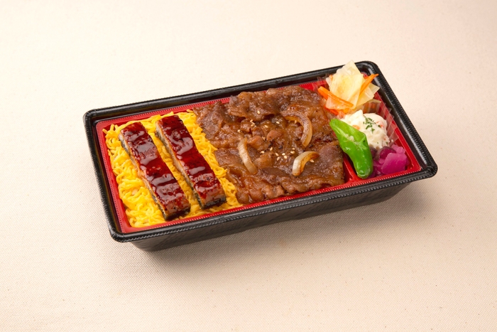 『うなぎ＆スタミナ焼肉弁当』(税込1&#44;101円／1個)