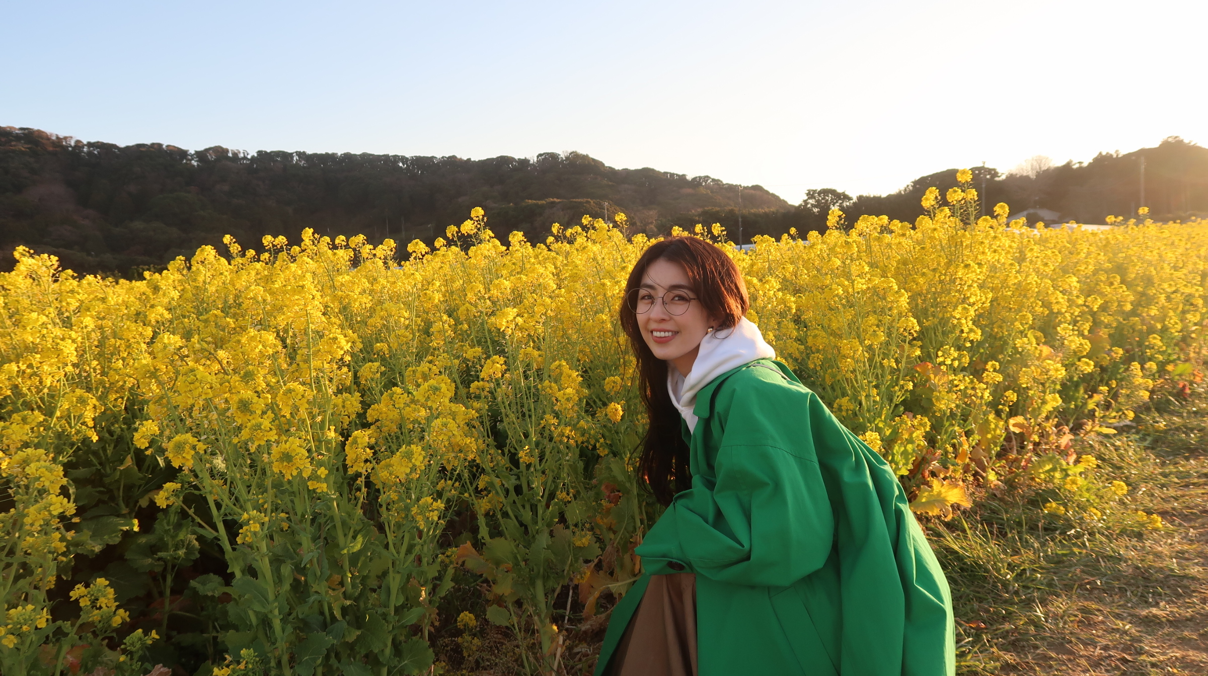 千葉 南房総の菜の花畑で 俳優 柳ゆり菜が春を満喫 Next Trip 南房総の春を探して 3月24日 木 よる９時からbs12で放送 Newscast