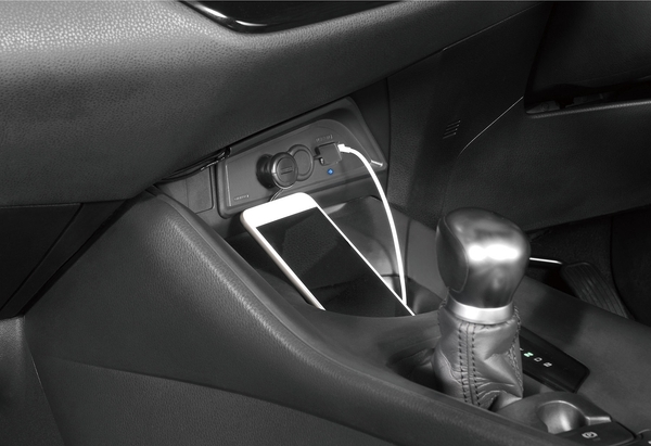 使用イメージ（NZ571 カーメイト）