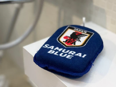 「応援を、日常に。」
サッカー日本代表をもっと身近に感じるグッズが登場
サッカー日本代表オフィシャルライセンス商品発売のお知らせ