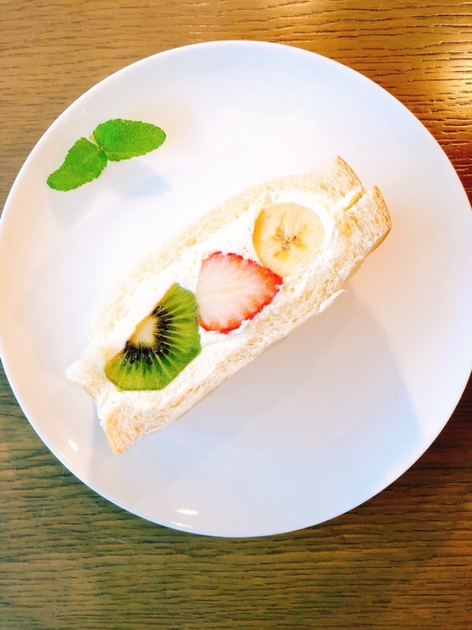 フルーツサンド ミックス(いちご/キウイ/バナナ)