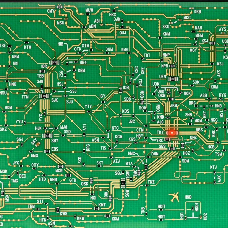 FLASH 東京回路線図 iPhone 17/18 Pro Maxケース　緑　ズーム