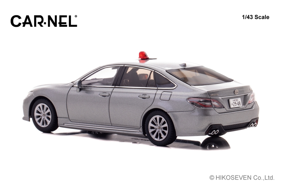 1/43 トヨタ クラウン 2023 北海道警察交通交通機動隊車両 (覆面/グレー)：左後