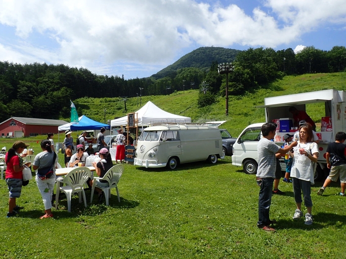 地元の飲食店大集合