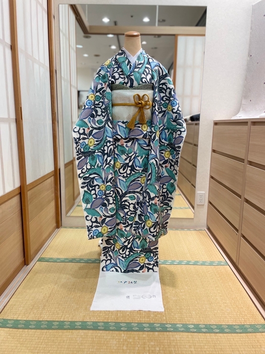 江戸紅型振袖　1