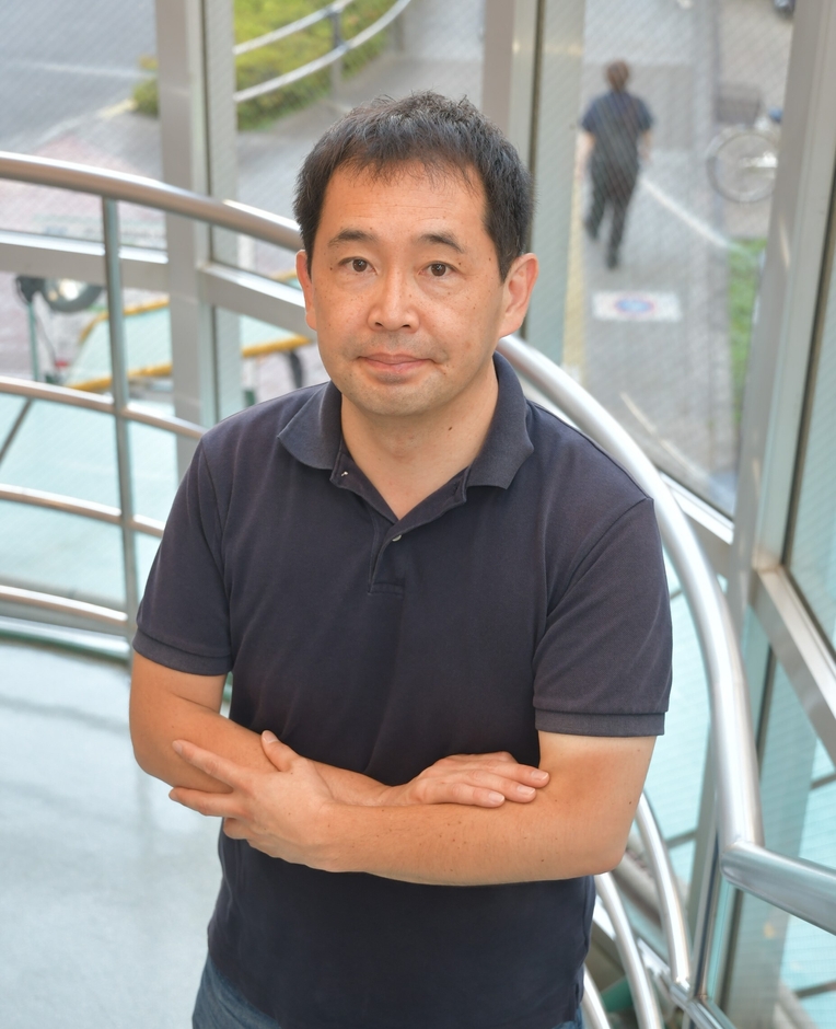 にじメディア代表　齋藤 一男