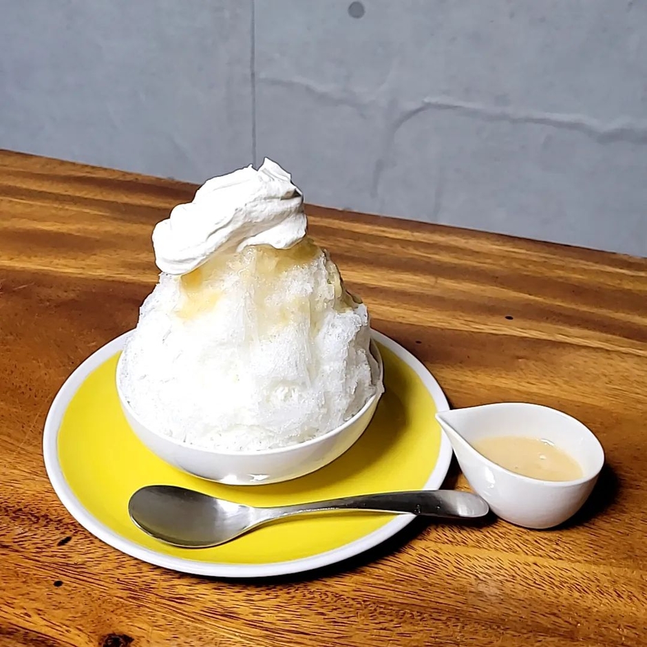 大石プラムミルク⁡果肉入り　