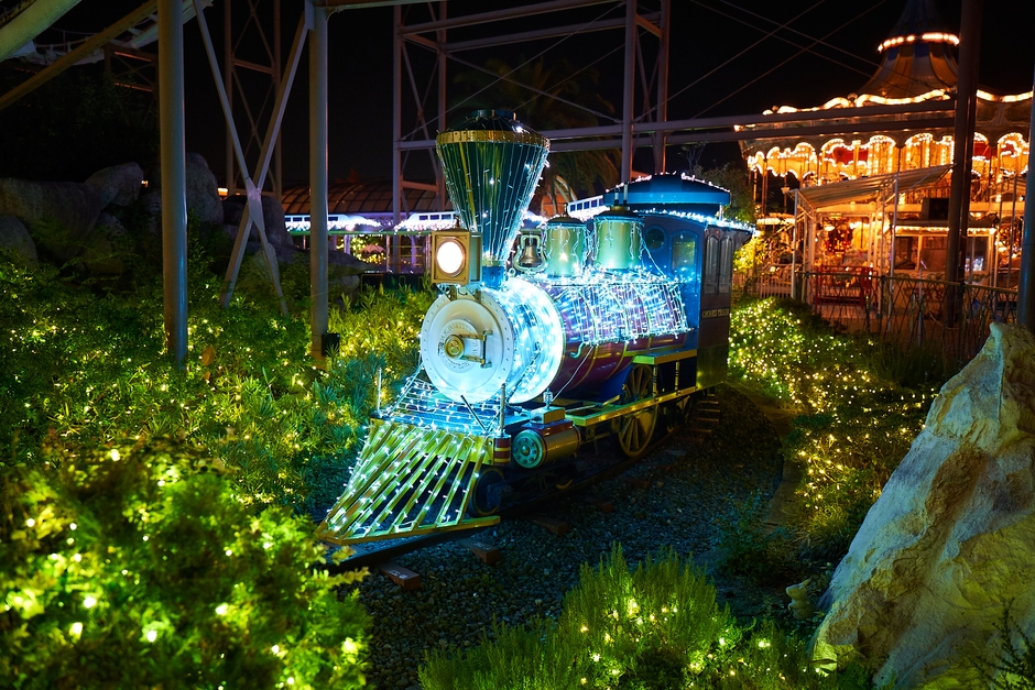 (右)ノームトレイン