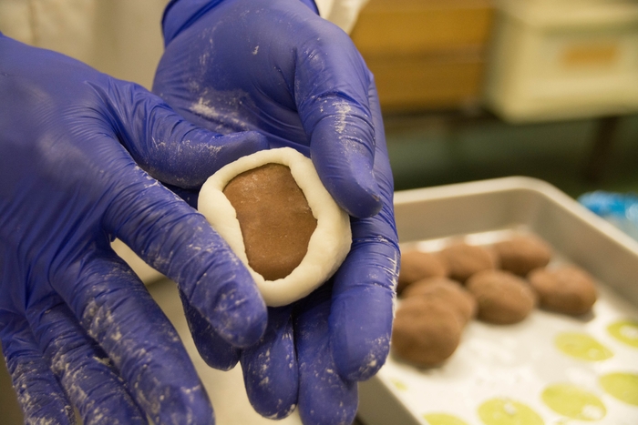 ふわふわの無添加お餅は一度食べたらやみつきに!